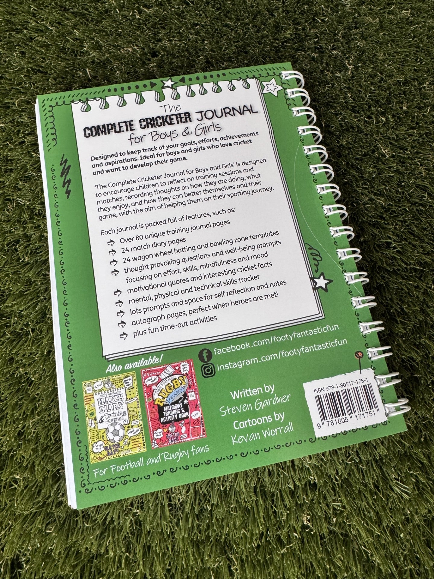 Complete Cricketer Journal - Match & Training Diary